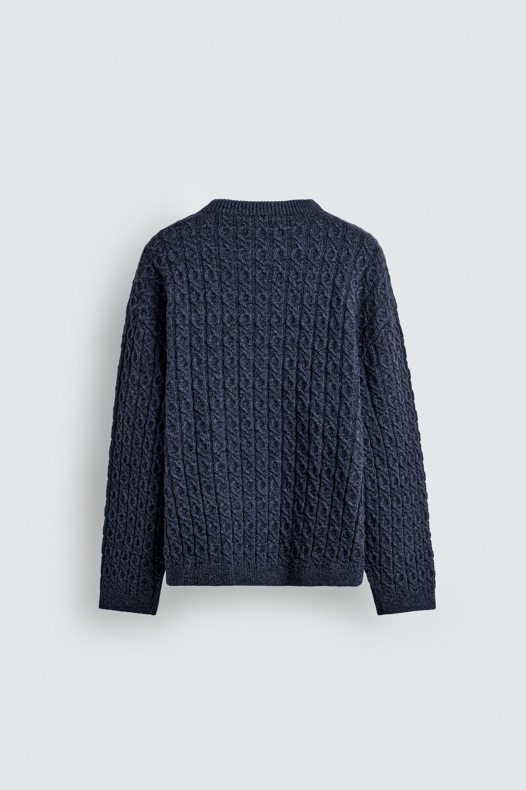 TEXTURED CABLE KNIT JUMPER
